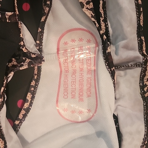 🙏🏼swim suit 🌼🌸🌺 - Picture 2 of 8